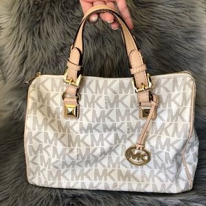 Michael Kors Grayson Large Satchel